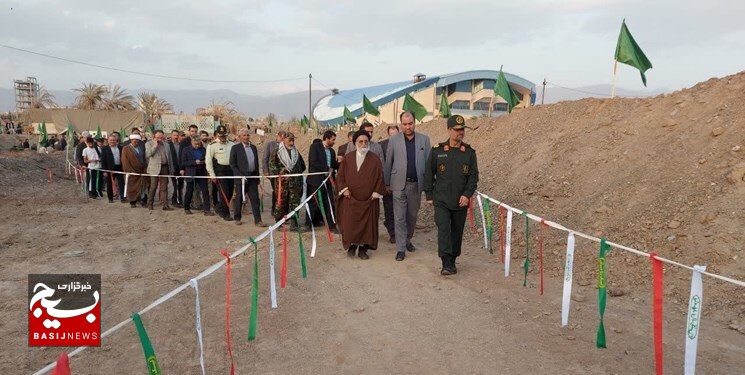 آیین افتتاح نمایشگاه کنگره ملی بزرگداشت ۲۵۳۲ شهید نیشابور + عکس آیین افتتاح نمایشگاه کنگره ملی بزرگداشت ۲۵۳۲ شهید نیشابور + عکس