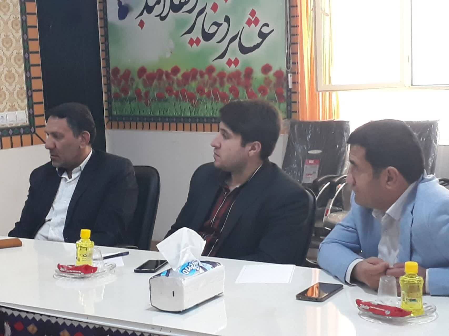 اعزام ۱۲۰ دانش آموز بسیج مدارس حوزه عشایری به مناطق عملیاتی جنوب اعزام ۱۲۰ دانش آموز بسیج مدارس حوزه عشایری به مناطق عملیاتی جنوب