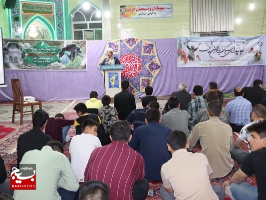 همه ادیان به ظهور منجی اعتقاد دارند همه ادیان به ظهور منجی اعتقاد دارند