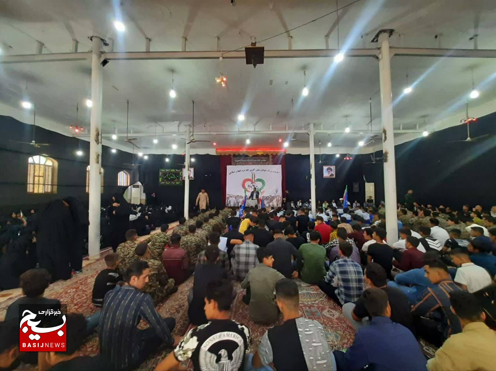 اجتماع بزرگ جوانان نقش آفرین گام دوم انقلاب اسلامی در شهرستان هویزه اجتماع بزرگ جوانان نقش آفرین گام دوم انقلاب اسلامی در شهرستان هویزه