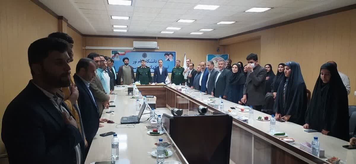 دیدار فرمانده سپاه فتح با دانشجویان بسیجی و جمعی از کارکنان دانشگاه پیام نور یاسوج دیدار فرمانده سپاه فتح با دانشجویان بسیجی و جمعی از کارکنان دانشگاه پیام نور یاسوج