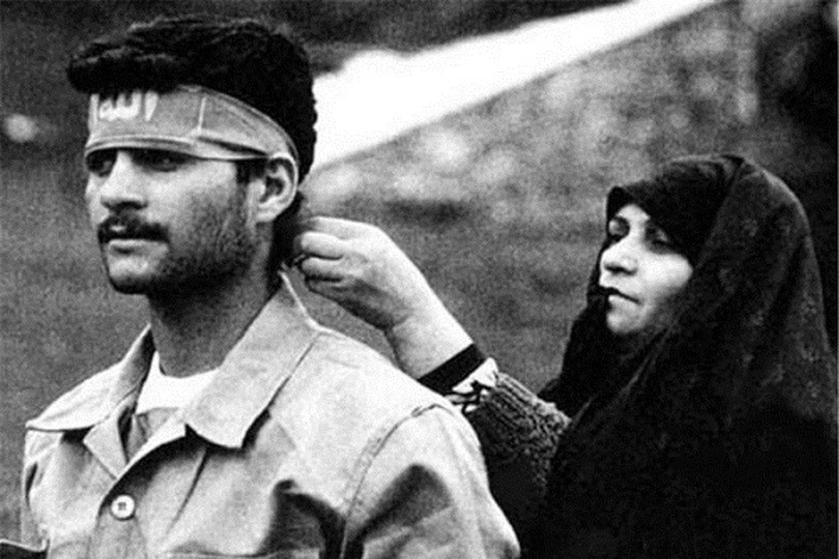 با برگزاری نشستی نقش زنان در دوران دفاع مقدس تبیین شد