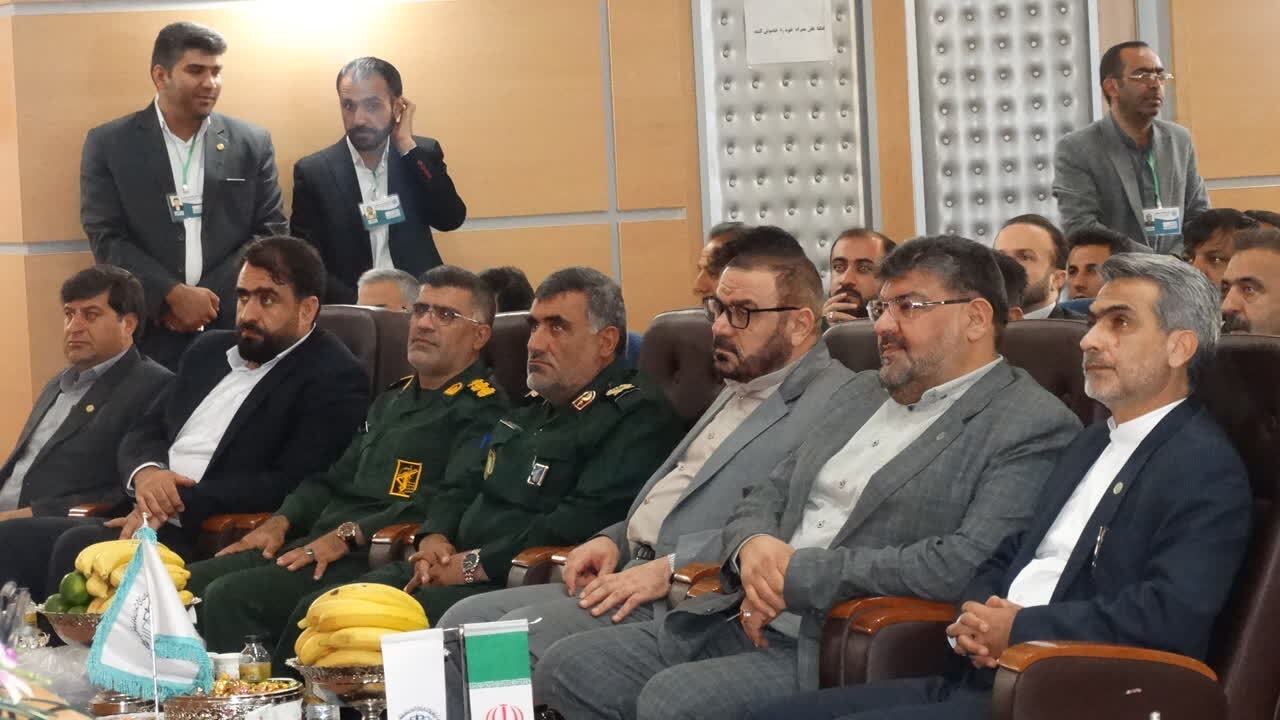 مراسم تحلیف ۶۵ کارآموز وکالت در کهگیلویه و بویراحمد مراسم تحلیف ۶۵ کارآموز وکالت در کهگیلویه و بویراحمد