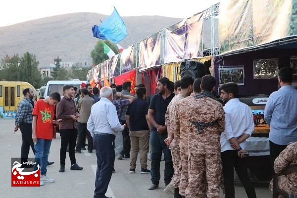 انقلاب و جمهوری اسلامی، هدف اصلی دشمن با تجمع همه ابرقدرتهای جهان در دفاع مقدس بود/ وجود الگو برای همه در فرهنگ دفاع مقدس انقلاب و جمهوری اسلامی، هدف اصلی دشمن با تجمع همه ابرقدرتهای جهان در دفاع مقدس بود/ وجود الگو برای همه در فرهنگ دفاع مقدس