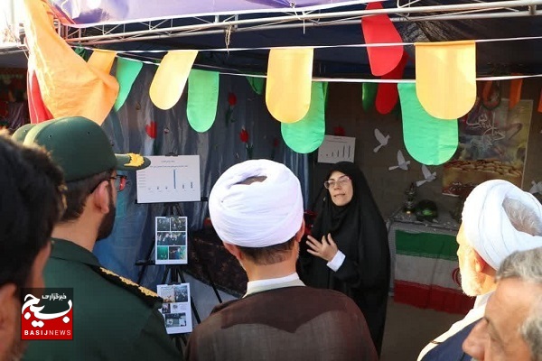 انقلاب و جمهوری اسلامی، هدف اصلی دشمن با تجمع همه ابرقدرتهای جهان در دفاع مقدس بود/ وجود الگو برای همه در فرهنگ دفاع مقدس انقلاب و جمهوری اسلامی، هدف اصلی دشمن با تجمع همه ابرقدرتهای جهان در دفاع مقدس بود/ وجود الگو برای همه در فرهنگ دفاع مقدس