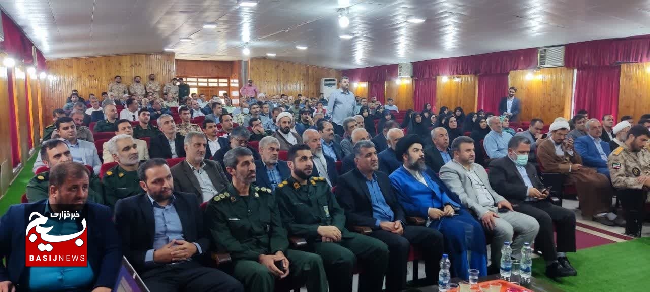 همه ما باید برای رفع مشکلات مردم و دغدغه‌های مقام معظم رهبری تلاش کنیم