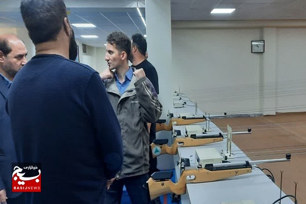 مسابقات تیراندازی بازنشستگان سپاه عاشورا برگزار شد مسابقات تیراندازی بازنشستگان سپاه عاشورا برگزار شد