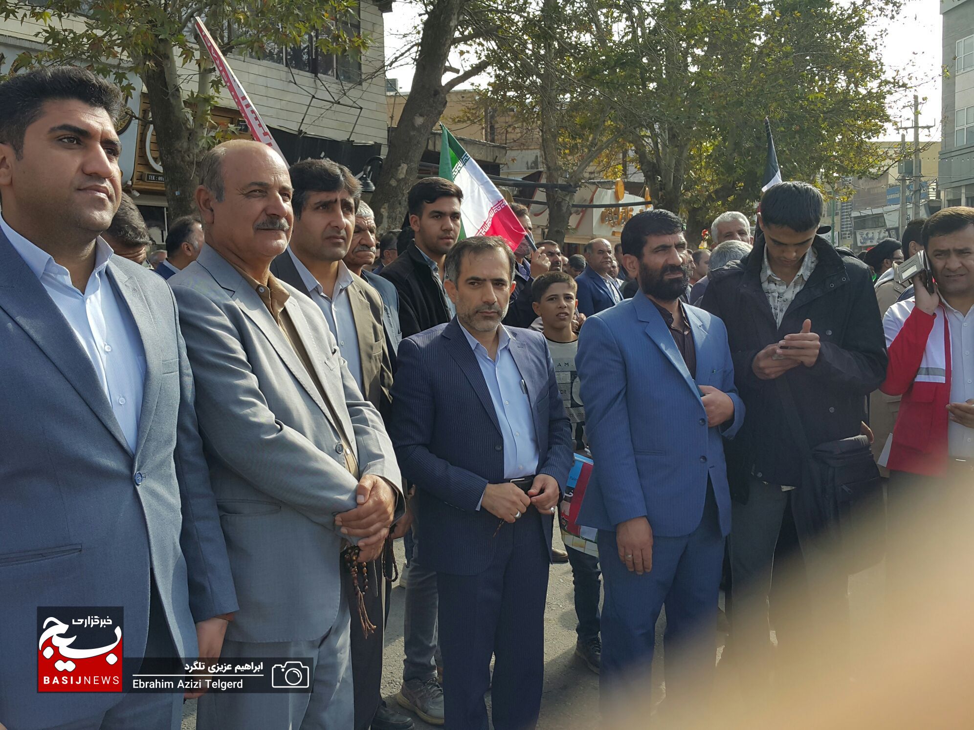 تصاویری باشکوه از راهپیمایی ۱۳ آبان‌ در یاسوج
