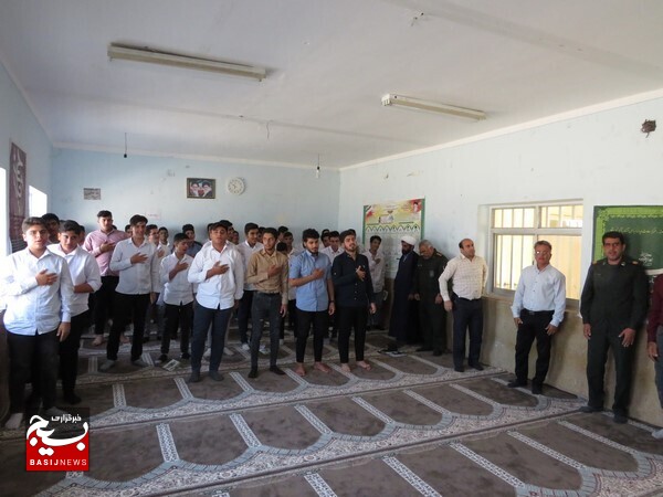 برگزاری نشست جهاد تبیین در مدرسه امام حسین(ع) روستای جائینک