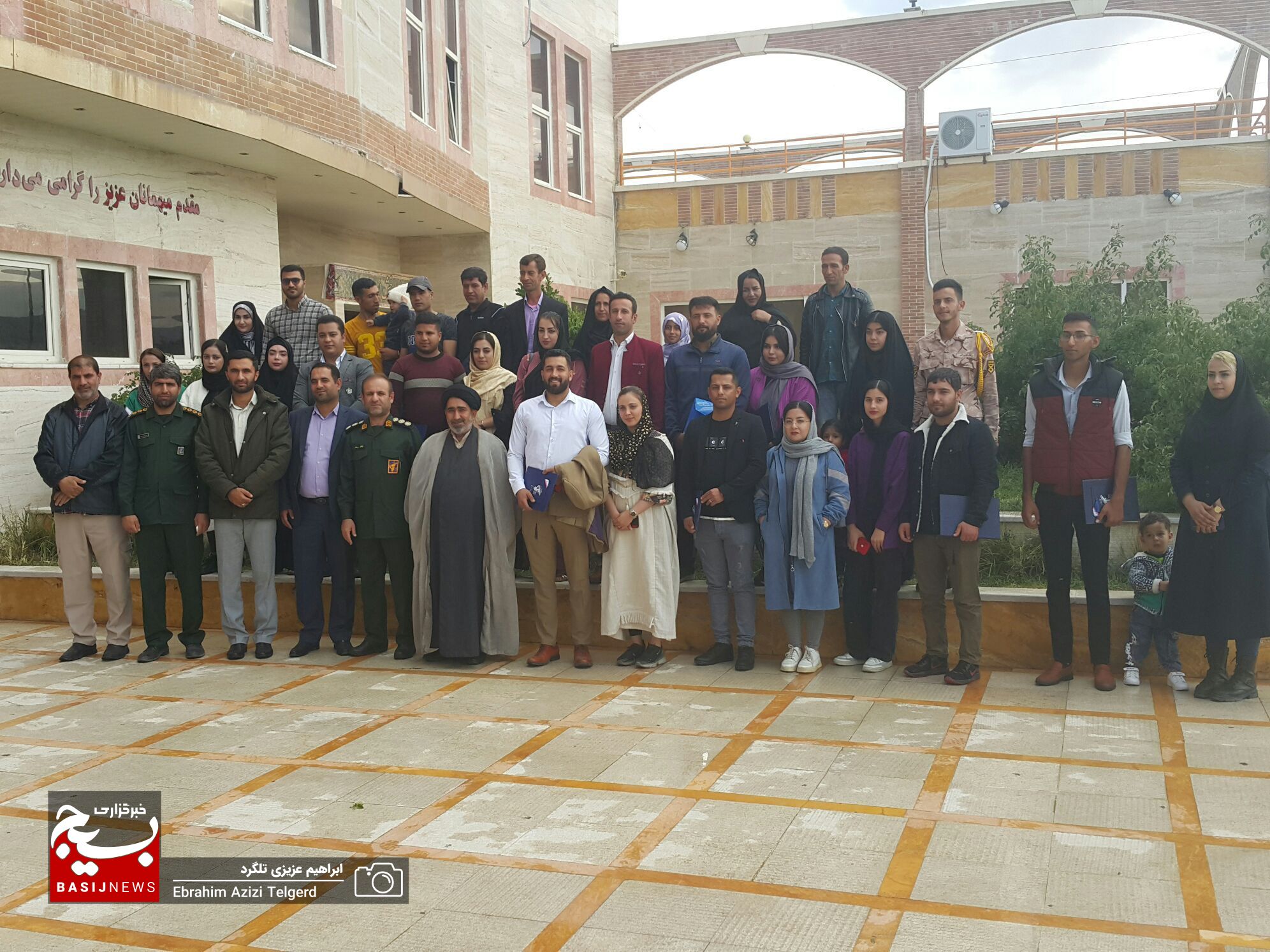 تجلیل از سربازان متاهل تیپ ۴۸ فتح کهگیلویه و بویراحمد + (تصاویر) تجلیل از سربازان متاهل تیپ ۴۸ فتح کهگیلویه و بویراحمد + (تصاویر)