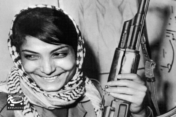 ماجرای دختر فلسطینی که هواپیمای اسراییلی را ربود ماجرای دختر فلسطینی که هواپیمای اسراییلی را ربود