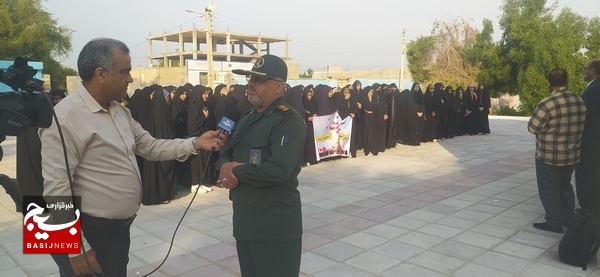 اعزام دختران دانش آموز دلواری به مناطق عملیاتی دفاع مقدس اعزام دختران دانش آموز دلواری به مناطق عملیاتی دفاع مقدس