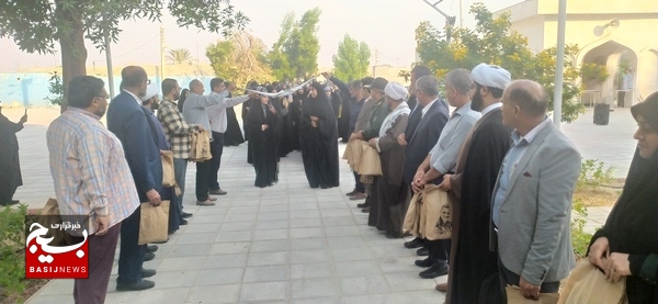 اعزام دختران دانش آموز دلواری به مناطق عملیاتی دفاع مقدس اعزام دختران دانش آموز دلواری به مناطق عملیاتی دفاع مقدس