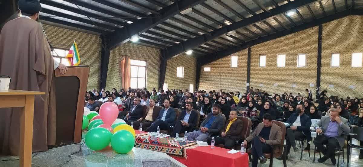 استقبال از نو دانشجویان در دانشگاه پیام نور یاسوج + (تصاویر)