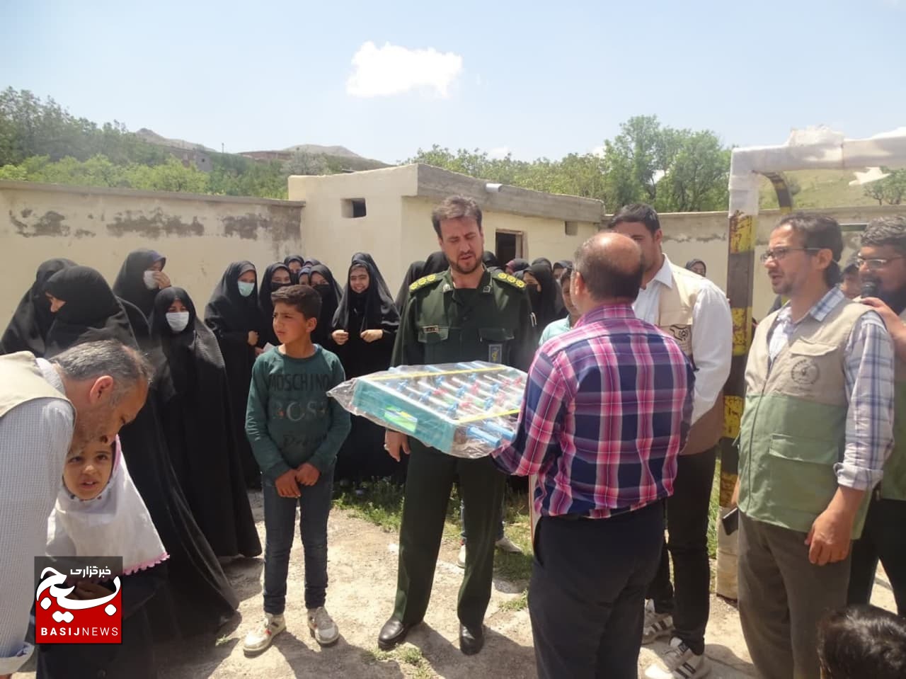 الگو باشیم الگو باشیم