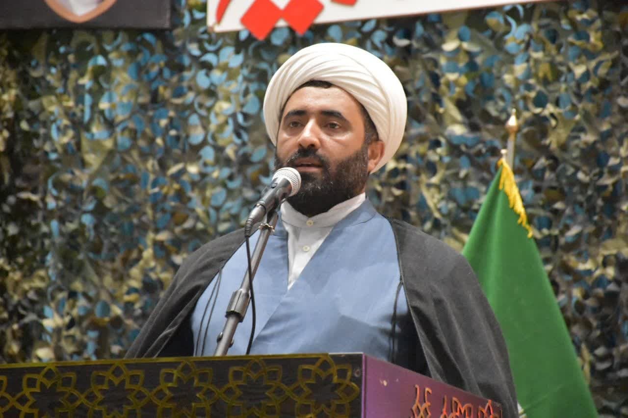 گذشت، قناعت و رازداری همسر از کلیدواژه های نشاط در زندگی است گذشت، قناعت و رازداری همسر از کلیدواژه های نشاط در زندگی است