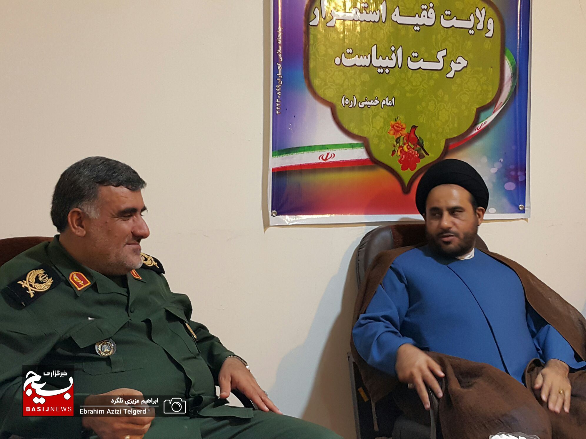 دیدار فرمانده تیپ ۴۸ فتح با امام جمعه گچساران / حجت الاسلام هاشمی منش: تیپ ۴۸ فتح مایه افتخار کشور است دیدار فرمانده تیپ ۴۸ فتح با امام جمعه گچساران / حجت الاسلام هاشمی منش: تیپ ۴۸ فتح مایه افتخار کشور است