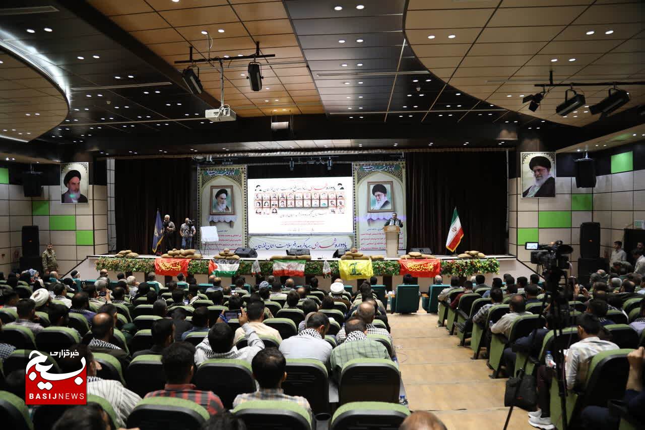 سردار زهرایی: هیئت رئیسه مجلس صدای جهادگران را بشنود سردار زهرایی: هیئت رئیسه مجلس صدای جهادگران را بشنود