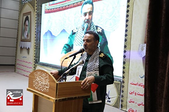سردار زهرایی: هیئت رئیسه مجلس صدای جهادگران را بشنود سردار زهرایی: هیئت رئیسه مجلس صدای جهادگران را بشنود