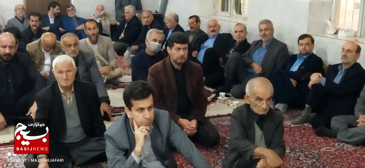 در قله قرارگرفتن با مقاومت، ایستادگی و واسطه خون شهیدان است در قله قرارگرفتن با مقاومت، ایستادگی و واسطه خون شهیدان است