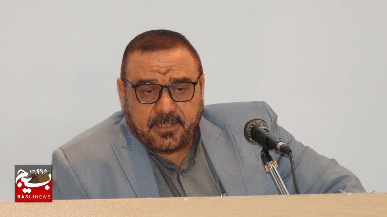 برگزاری همایش سالروز تصویب قانون اساسی جمهوری اسلامی ایران و روز بسیج حقوق دانان در یاسوج برگزاری همایش سالروز تصویب قانون اساسی جمهوری اسلامی ایران و روز بسیج حقوق دانان در یاسوج