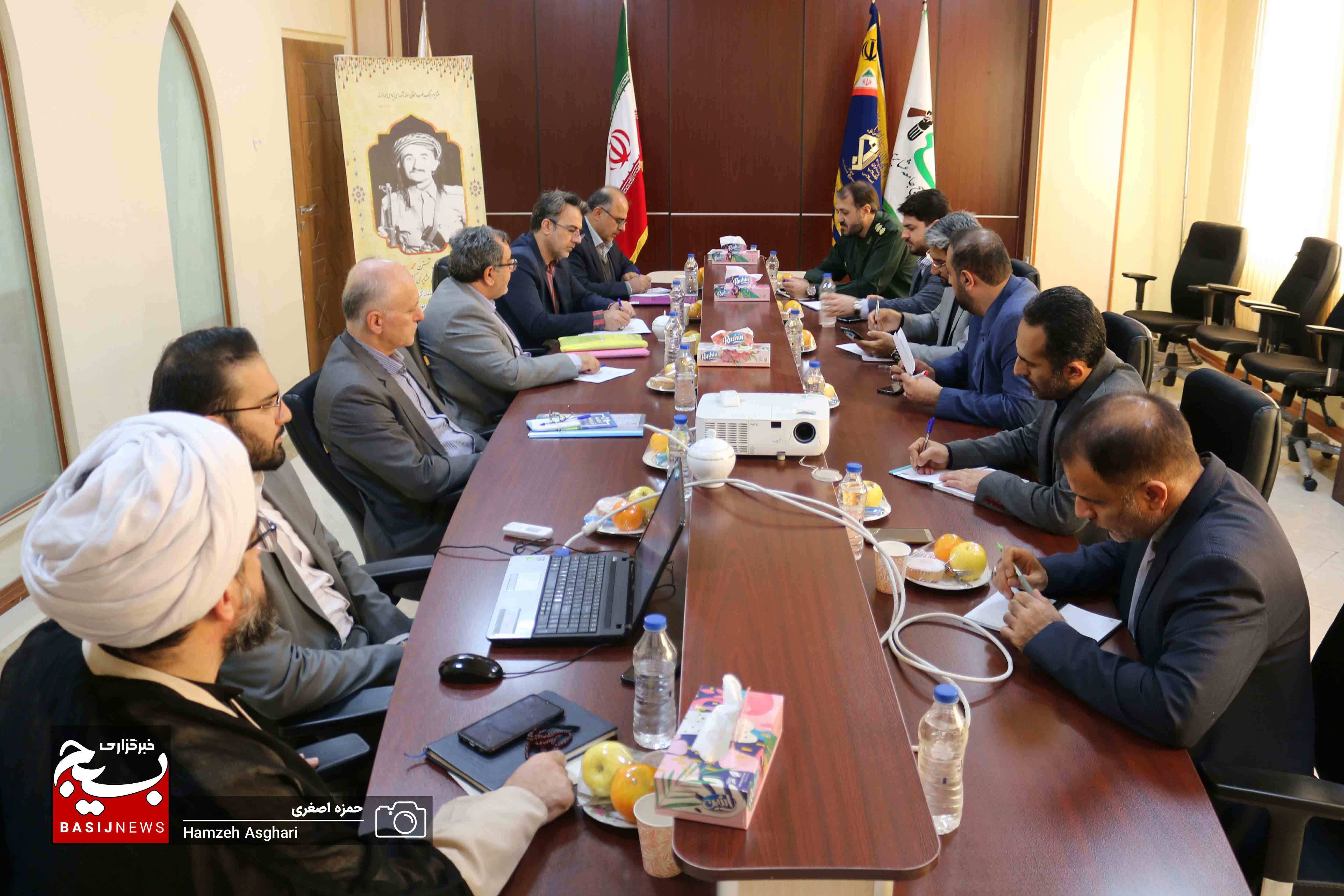 نشست هم اندیشی مسوولین سازمانها و نهادهای مرتبط با جامعه عشایری نشست هم اندیشی مسوولین سازمانها و نهادهای مرتبط با جامعه عشایری