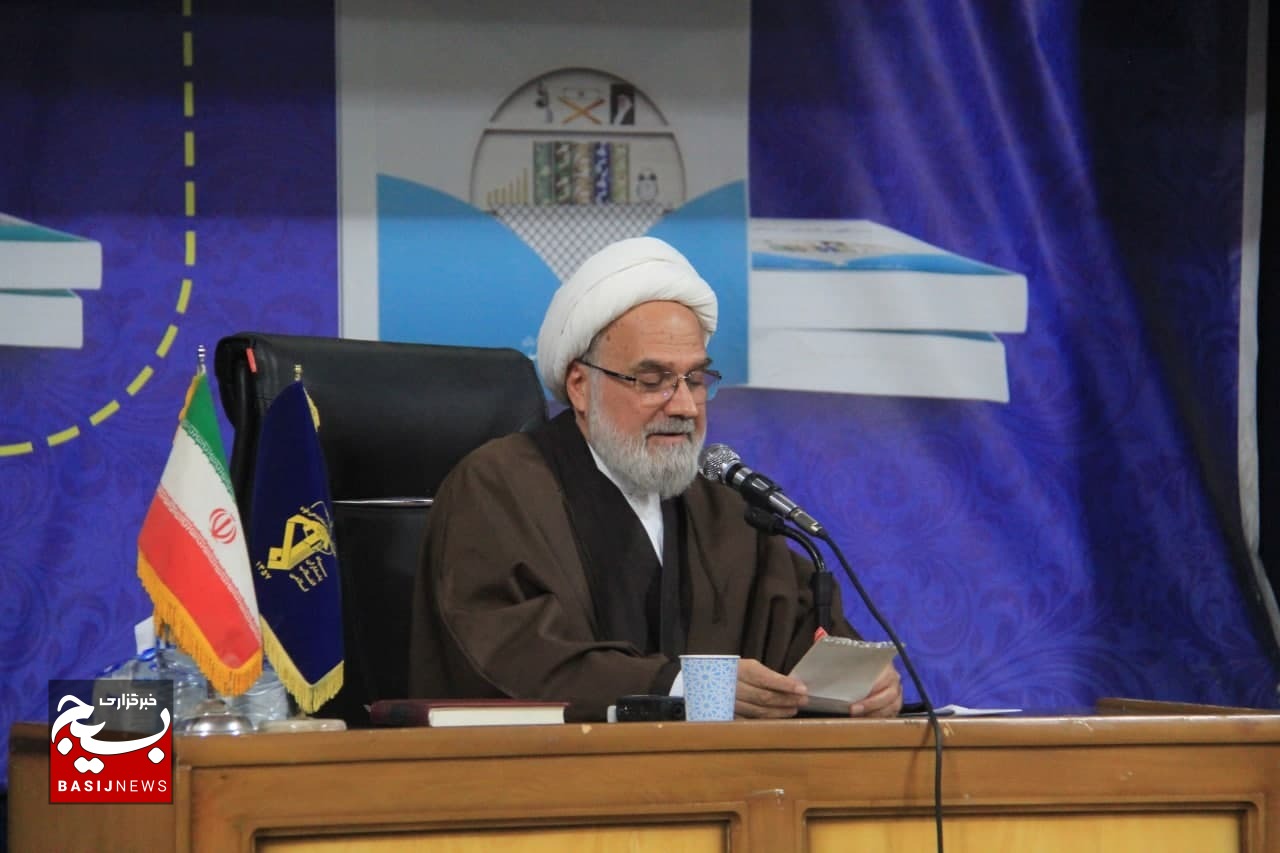 ذرهای انحراف در آثار این پژوهشگاه وجود ندارد ذرهای انحراف در آثار این پژوهشگاه وجود ندارد