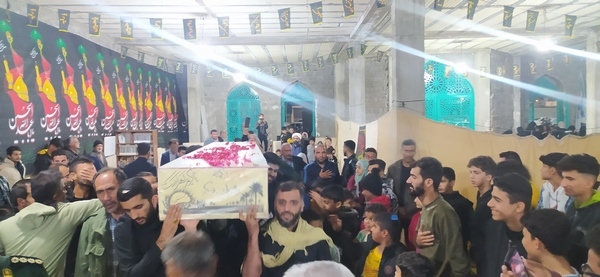 استقبال با شکوه مردم بندر عامری از شهید گمنام استقبال با شکوه مردم بندر عامری از شهید گمنام