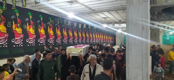 استقبال با شکوه مردم بندر عامری از شهید گمنام استقبال با شکوه مردم بندر عامری از شهید گمنام