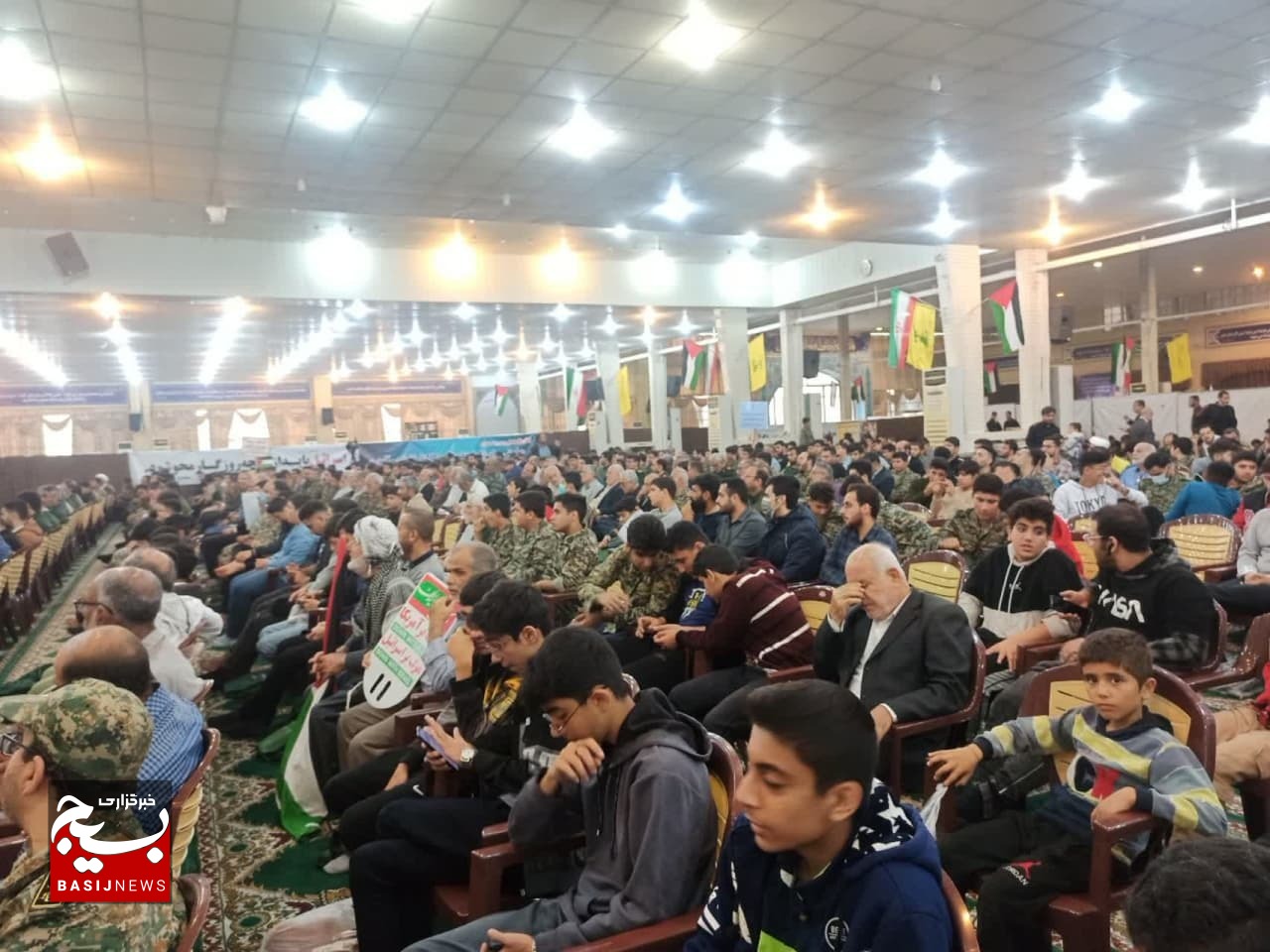 بسیج از سرمایههای بزرگ اجتماعی محسوب میشود بسیج از سرمایههای بزرگ اجتماعی محسوب میشود