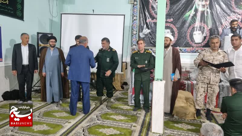 روز پرکار فرمانده تیپ 48 فتح در شهرستان لنده + ( تصاویر) روز پرکار فرمانده تیپ 48 فتح در شهرستان لنده + ( تصاویر)