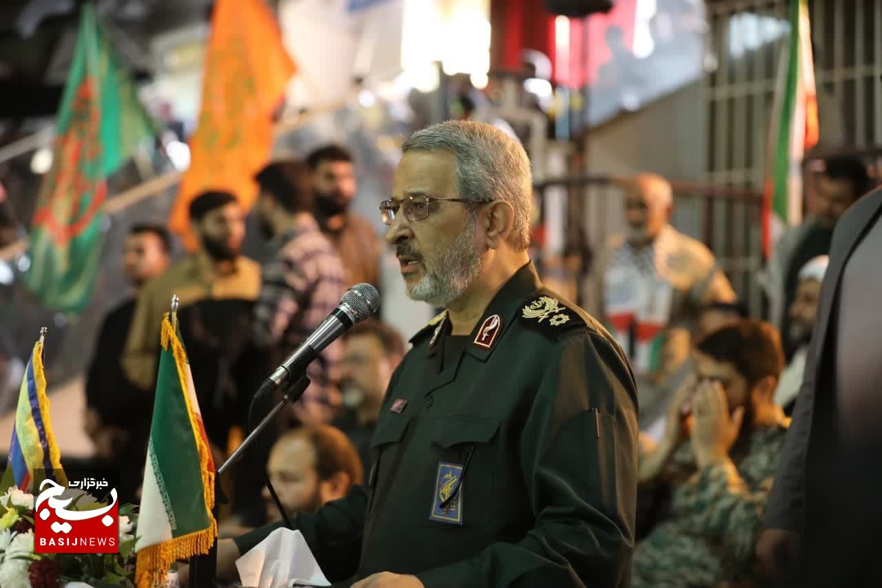ایستادگی و بصیرت، تنها راه پیروزی فلسطین و غزه قهرمان است ایستادگی و بصیرت، تنها راه پیروزی فلسطین و غزه قهرمان است