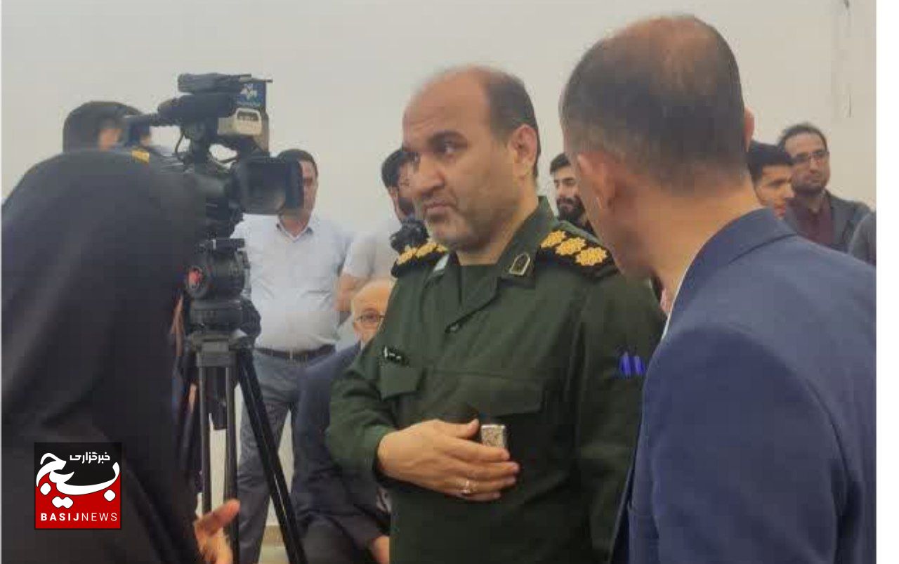 برگزاری میز خدمت جهادی تخصصی برگزاری میز خدمت جهادی تخصصی