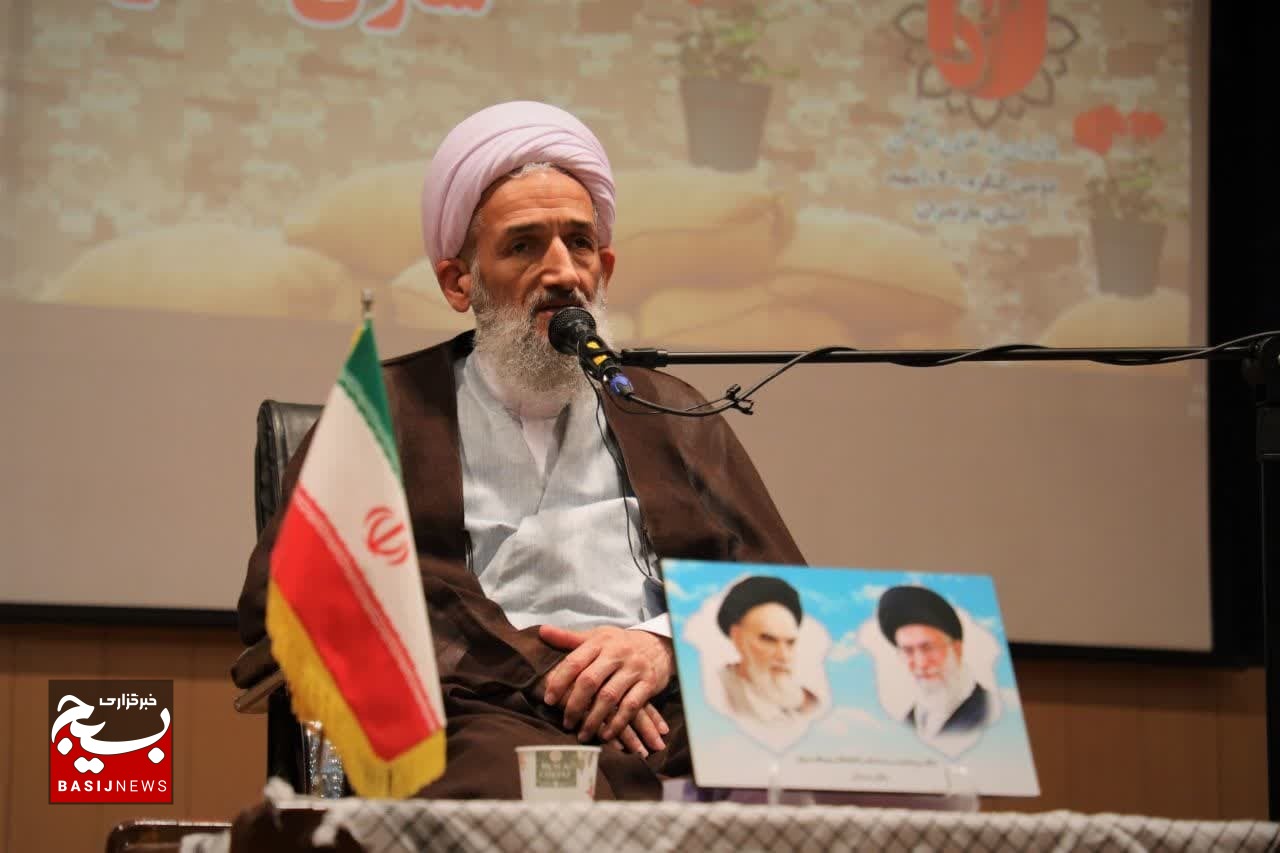 نخبگان الگوی جدید و کارآمد اداری را طراحی کنند/ ضرورت طراحی الگوی بانکداری بیربا نخبگان الگوی جدید و کارآمد اداری را طراحی کنند/ ضرورت طراحی الگوی بانکداری بیربا