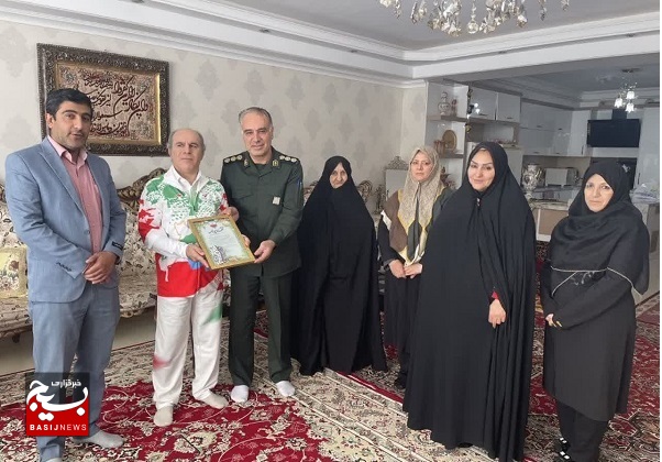 دیدار و تجلیل از مدال آوران بازی های پارا آسیایی هانگژو چین در تبریز دیدار و تجلیل از مدال آوران بازی های پارا آسیایی هانگژو چین در تبریز