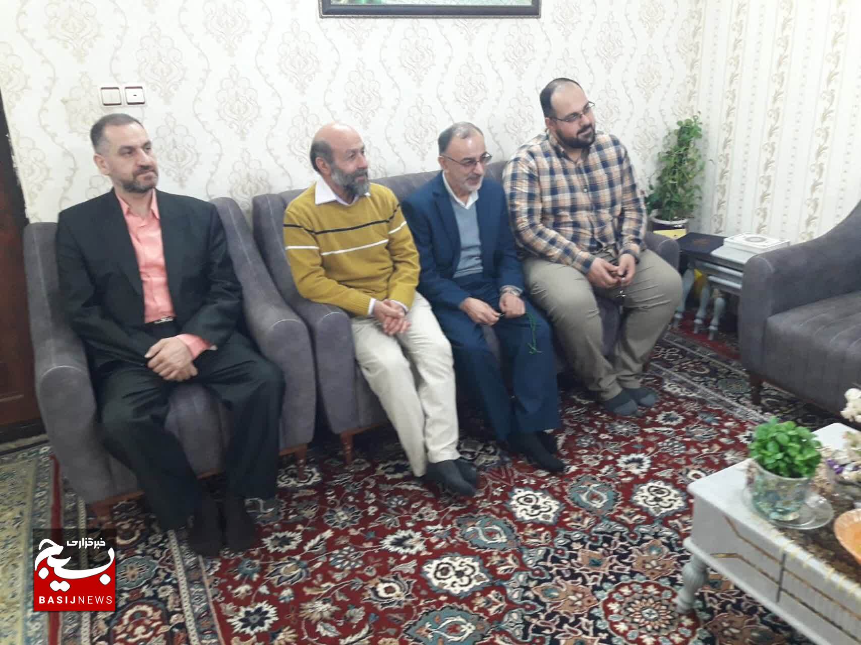 دیدار با خانواده شهیدان در لنگرود
