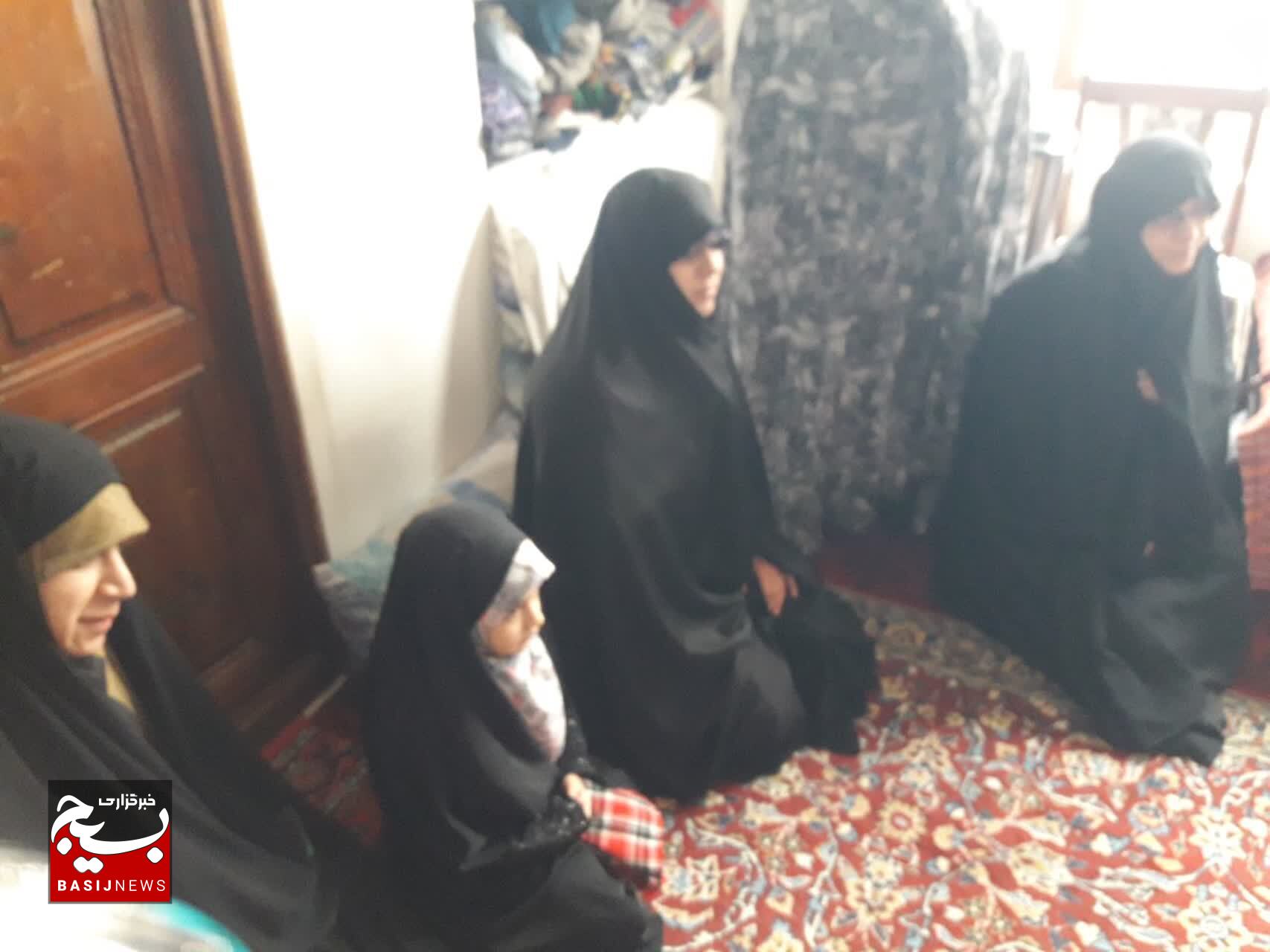 دیدار با خانواده شهیدان در لنگرود