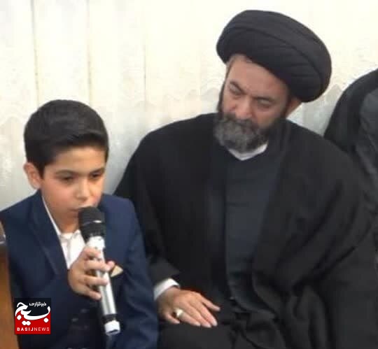 نوای اذان «رحیم موذنزاده» آرام جان کودک اردبیلی نوای اذان «رحیم موذنزاده» آرام جان کودک اردبیلی