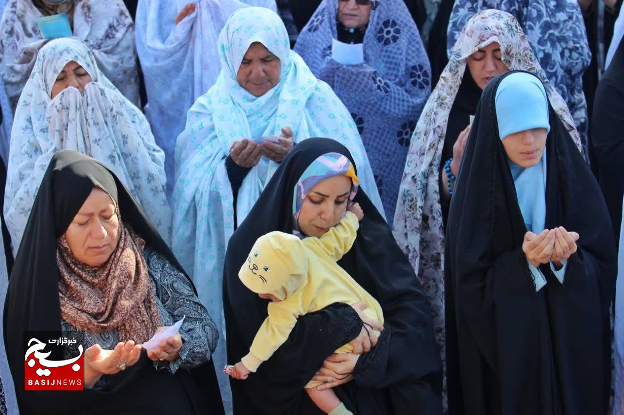 اقامه نماز عید فطر در یاسوج + (تصاویر ) اقامه نماز عید فطر در یاسوج + (تصاویر )