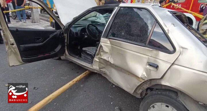۹ مصدوم در اثر تصادف رانندگی در جاده آبی بیگلو ۹ مصدوم در اثر تصادف رانندگی در جاده آبی بیگلو