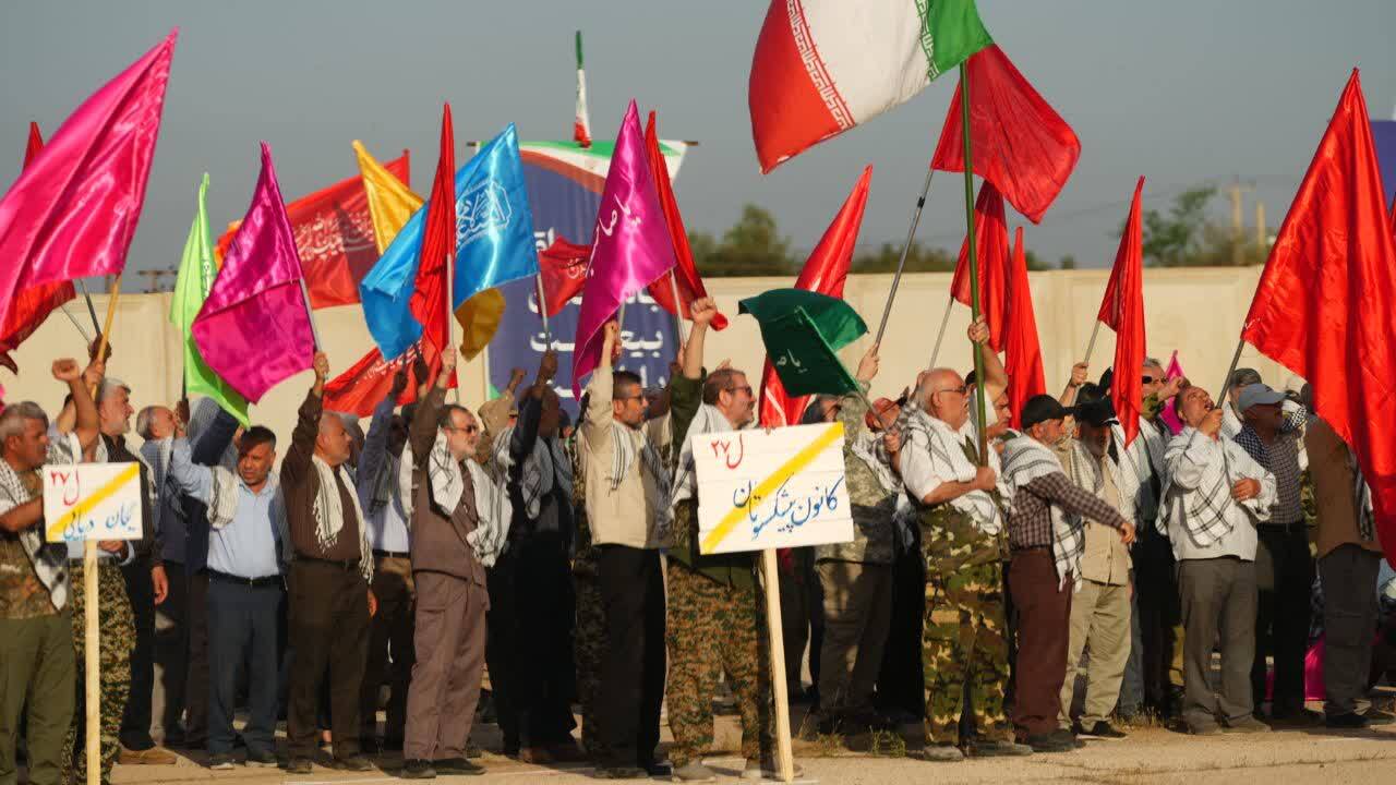 سردار حسنزاده:جشن بزرگ پیروزی جبهه مقاومت و شکست رژیم صهیونیستی بیش از هر زمانی نزدیک است. سردار حسنزاده:جشن بزرگ پیروزی جبهه مقاومت و شکست رژیم صهیونیستی بیش از هر زمانی نزدیک است.