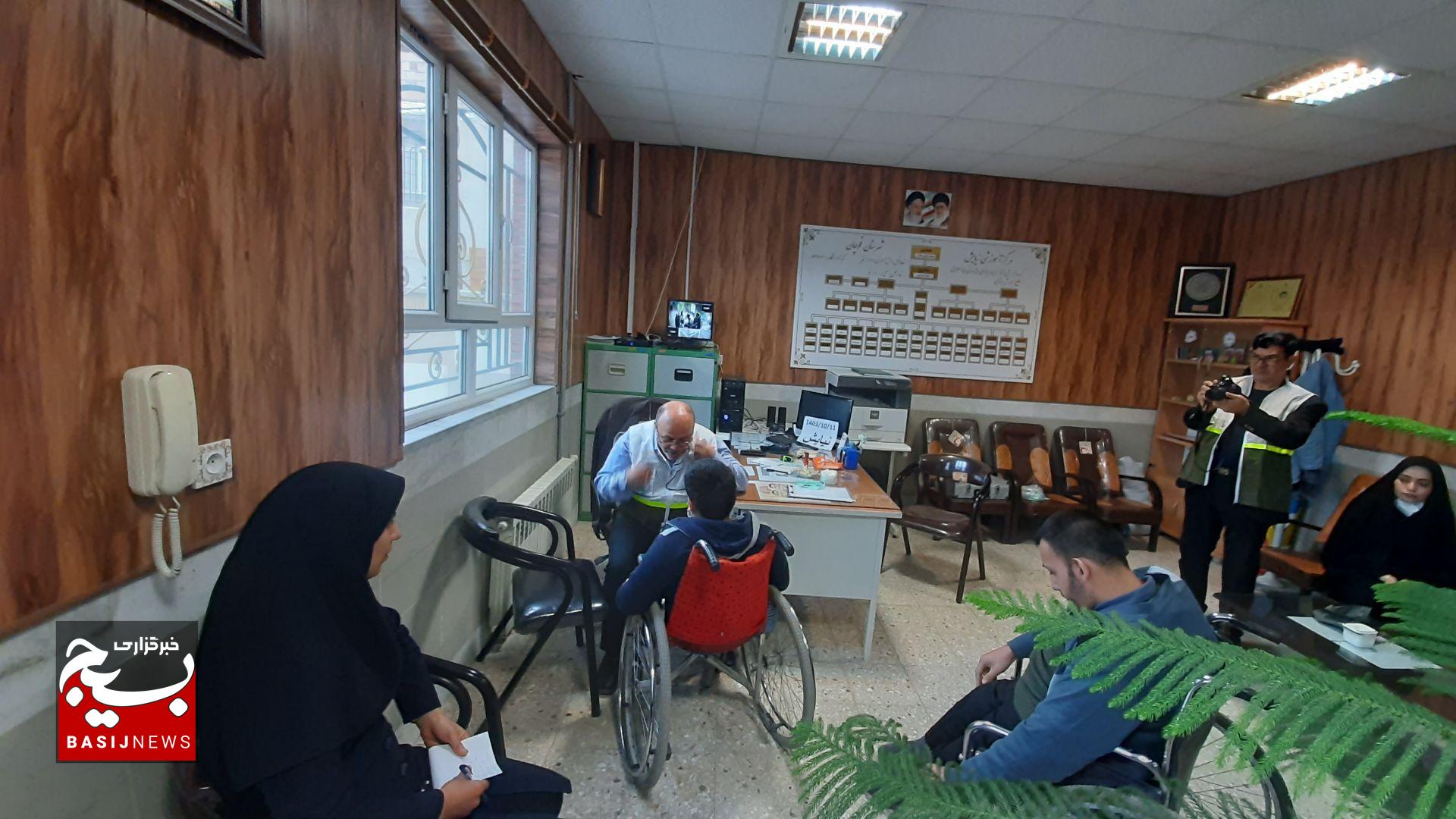 ویزیت رایگان بسیج جامعه پزشکی در مدرسه استثنایی نیایش قوچان ویزیت رایگان بسیج جامعه پزشکی در مدرسه استثنایی نیایش قوچان
