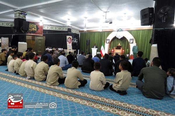 جهادگران تبیین، درباره مسائل مختلف، مطالعه عمیق داشته باشند جهادگران تبیین، درباره مسائل مختلف، مطالعه عمیق داشته باشند