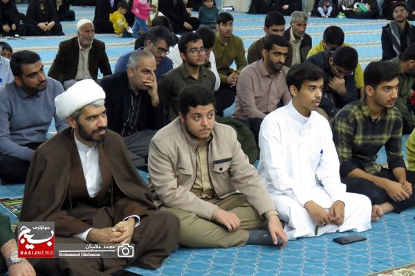 جهادگران تبیین، درباره مسائل مختلف، مطالعه عمیق داشته باشند جهادگران تبیین، درباره مسائل مختلف، مطالعه عمیق داشته باشند