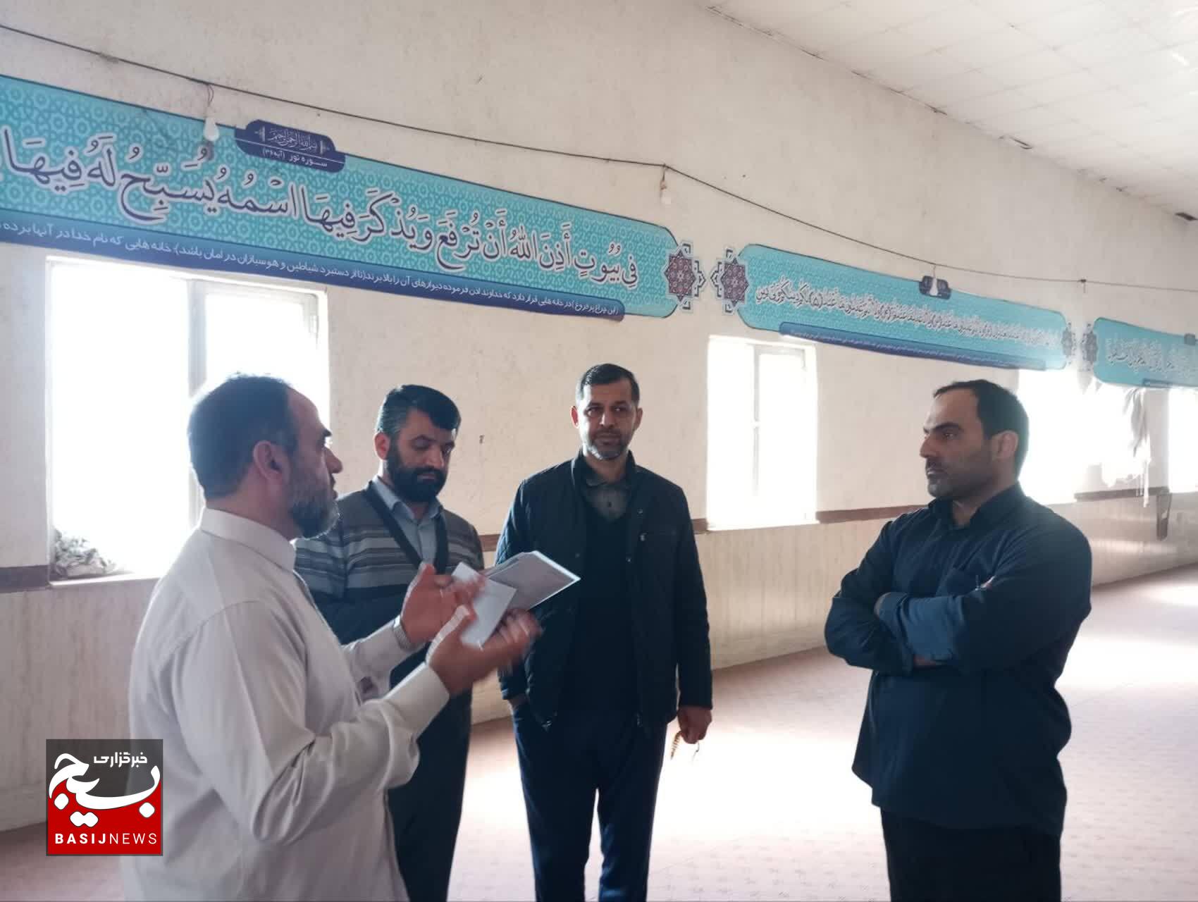 بازدید فرمانده سپاه قدس گیلان از اردوگاه راهیان نور شهید حبیب الهی در اهواز بازدید فرمانده سپاه قدس گیلان از اردوگاه راهیان نور شهید حبیب الهی در اهواز
