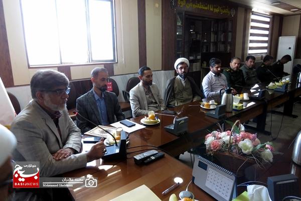 تقدیر از تلاشهای سپاه شهرستان کنگان در روز پاسدار تقدیر از تلاشهای سپاه شهرستان کنگان در روز پاسدار