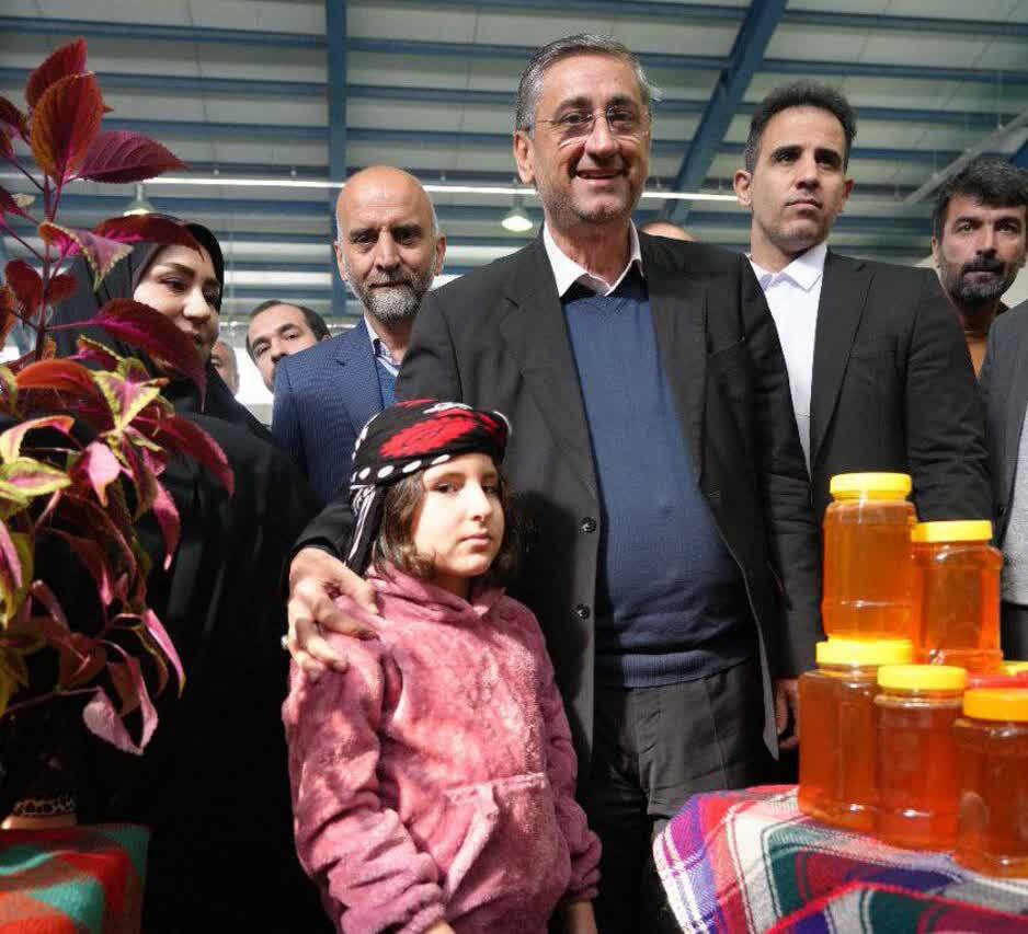 زنان هنرمند و فرهیخته: پیشگامان پیشرفت و توسعه جامعه هستند زنان هنرمند و فرهیخته: پیشگامان پیشرفت و توسعه جامعه هستند