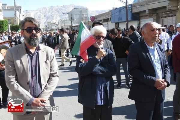 حضور باشکوه مردم کنگان در راهپیمایی ۲۲ بهمن