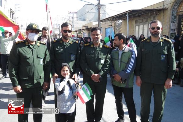 حضور باشکوه مردم کنگان در راهپیمایی ۲۲ بهمن