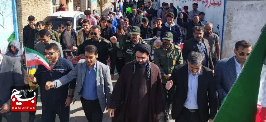 برگزاری راهپیمایی یوم الله ۲۲ بهمن در شهر گُلگیر